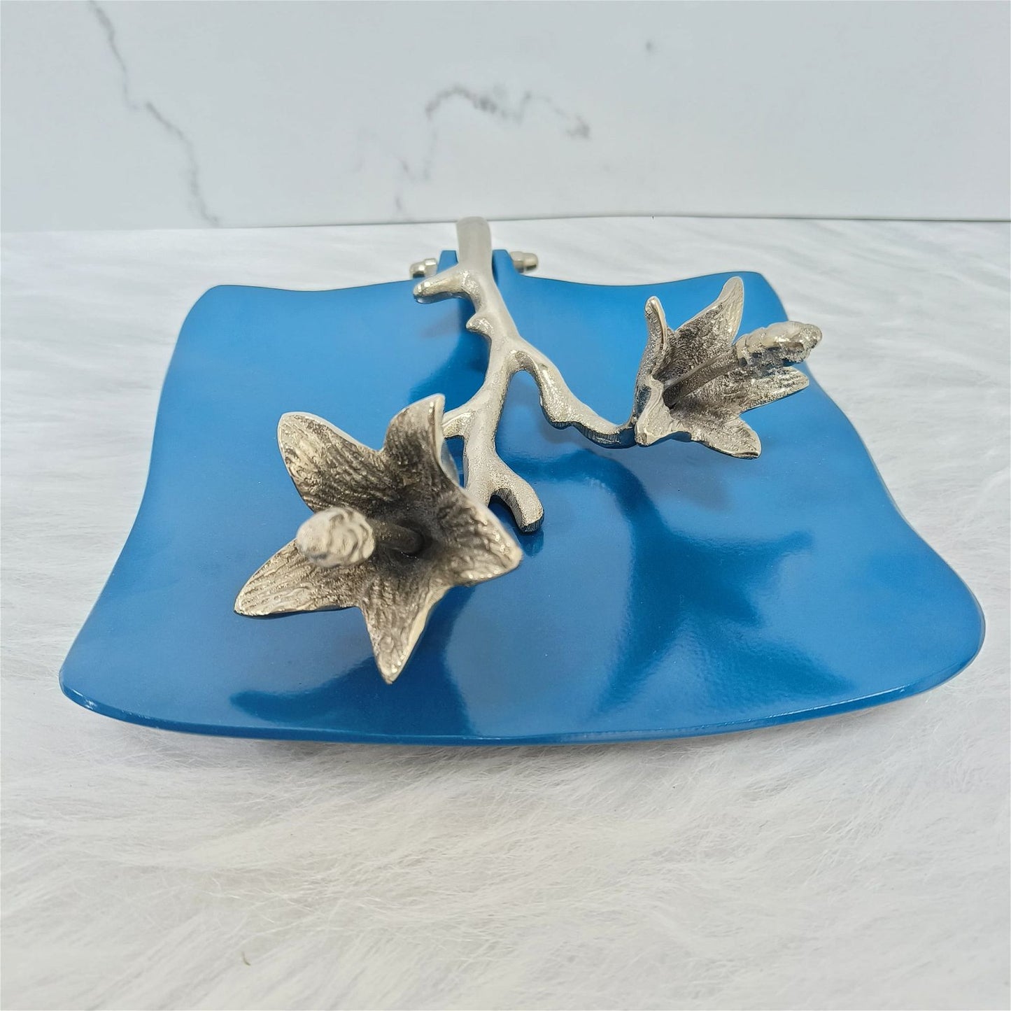 Lily Tissue Holder - - Samaa India - - #tag1# - #tag2# - #tag3# - #tag4#