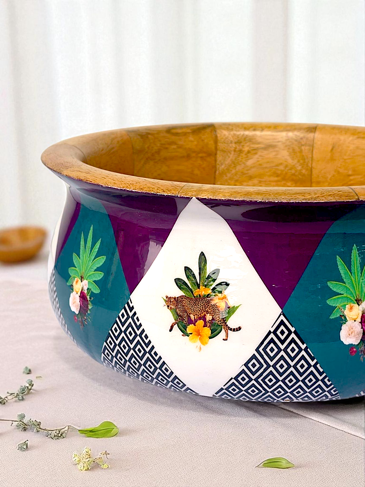 Samaa India matka salad bowl with servers featuring colorful floral and geometric patterns