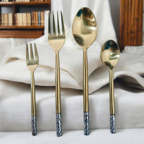 The Elegance Cutlery Set