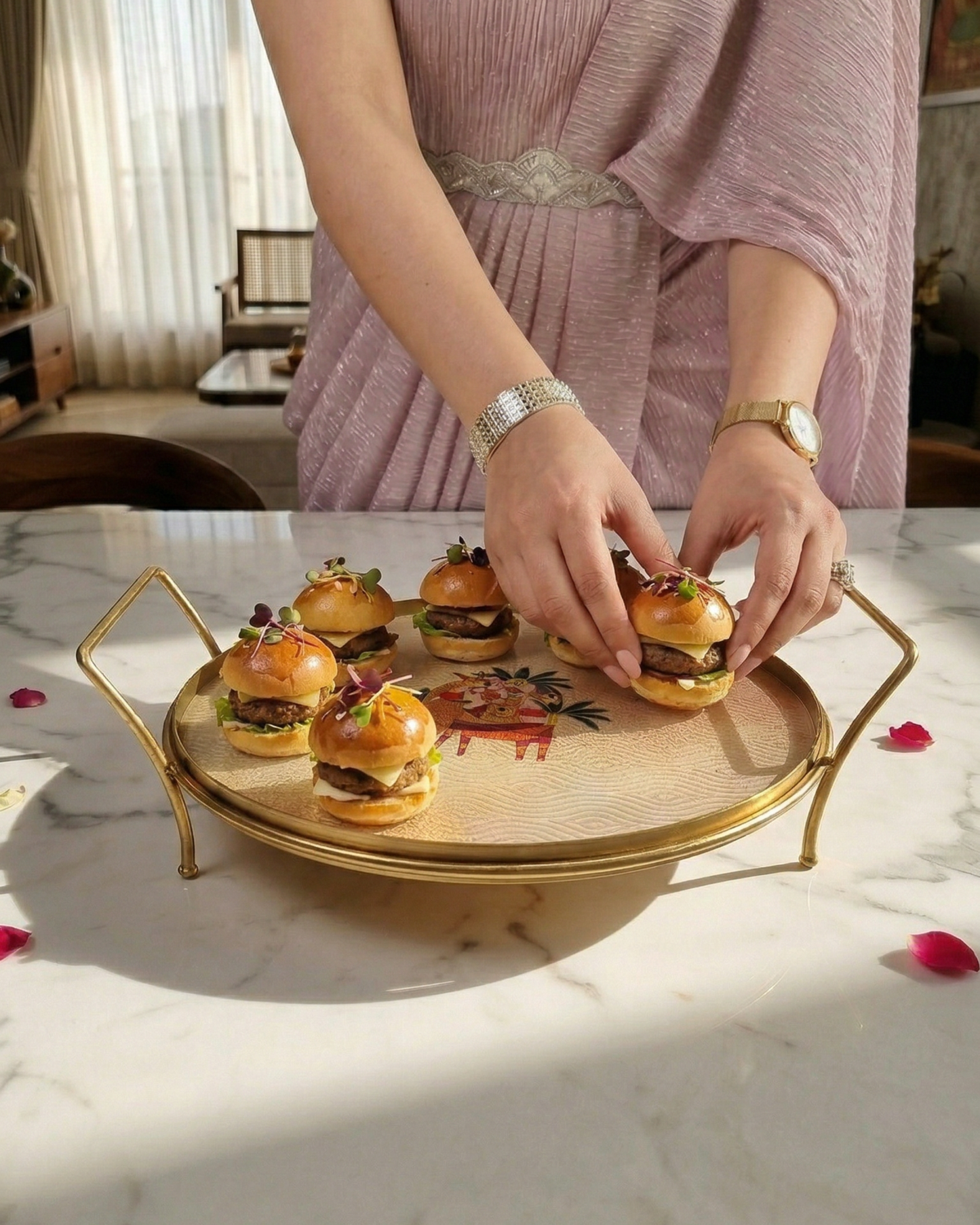 Round Platter - The Deer Story