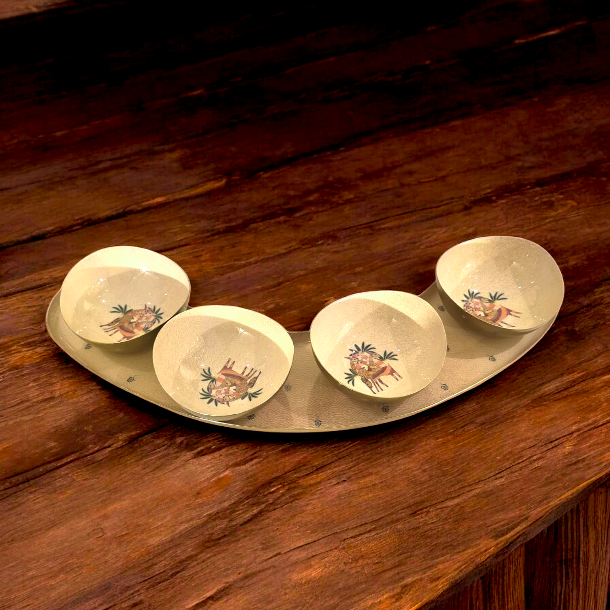 Samaa India luxury half-moon platter set with four decorative bowls on wooden table